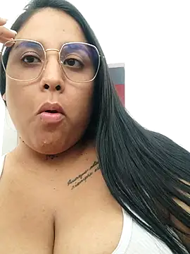 Snapshot of Khertt-Slov chatting on 11, 10, 2025 Khertt-Slov online show from 11, 10, 2025