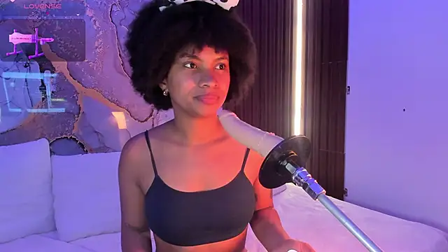 Lolalewis777 online show from 10, 10, 2025