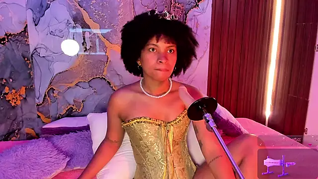 Lolalewis777 online show from 1, 11, 2025