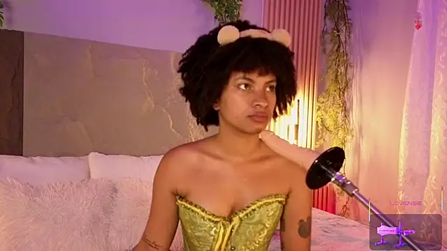 Lolalewis777 online show from 9, 1, 2026