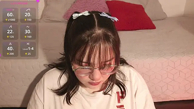 Snapshot of Gaby99_ chatting on 12, 10, 2025 Gaby99 online show from 12, 10, 2025