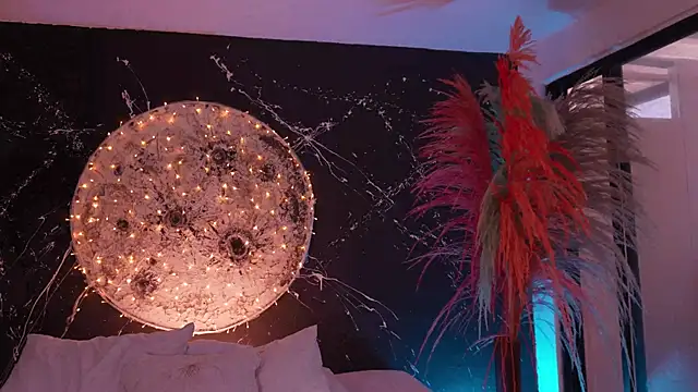 ShaniaDaniels online show from 19, 11, 2025