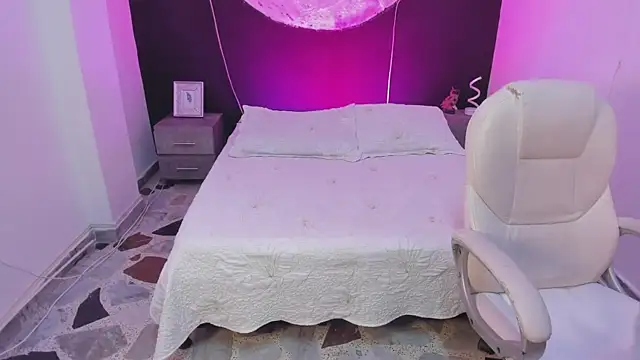 ShaniaDaniels online show from 10, 9, 2025