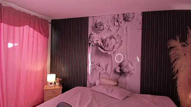 ShaniaDaniels online show from 28, 3, 2026