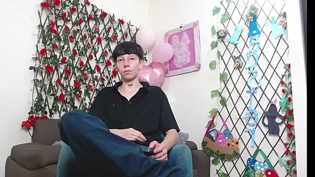 LiamBrown09 online show from 2, 4, 2026