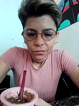 Lulypsicologasexual online show from 17, 12, 2025