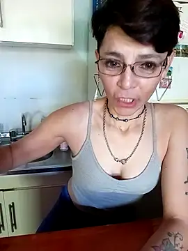 Lulypsicologasexual online show from 1, 10, 2025