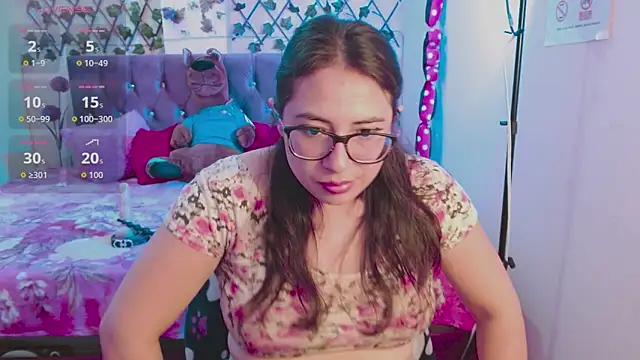 Estrella  sex online show from 8, 10, 2025