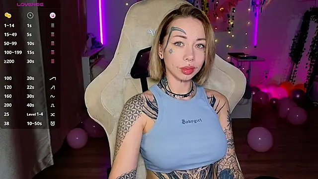 bunnykellyyy online show from 30, 10, 2025