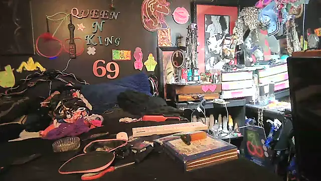 Splash Queen420 online show from 2, 3, 2026