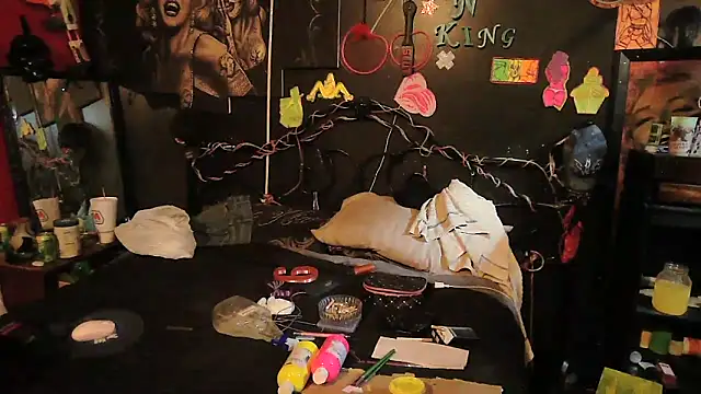 Splash Queen420 online show from 9, 3, 2026