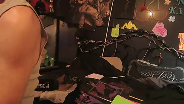 Splash Queen420 online show from 18, 3, 2026