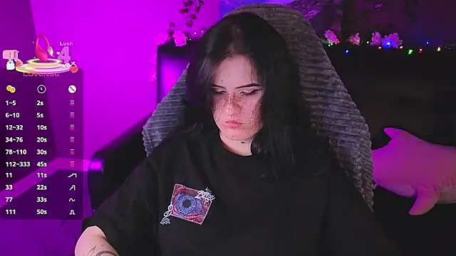 Dark Shine online show from 21, 10, 2025