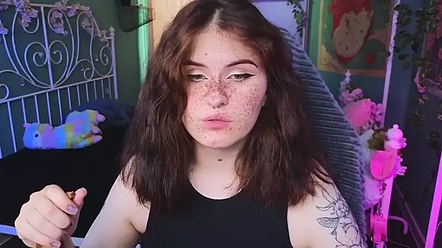 Dark Shine online show from 10, 9, 2025