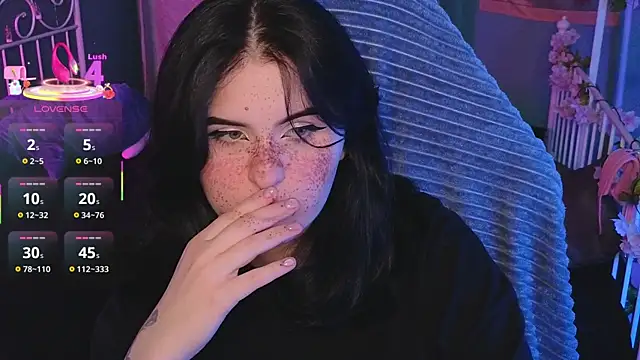 Dark Shine online show from 20, 11, 2025