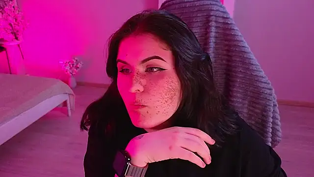 Snapshot of Dark_Shine chatting on 4, 2, 2026 Dark Shine online show from 4, 2, 2026