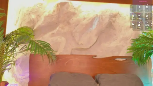 alisonn moon online show from 28, 3, 2026