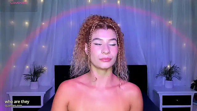 Evolet Bee online show from 5, 2, 2026