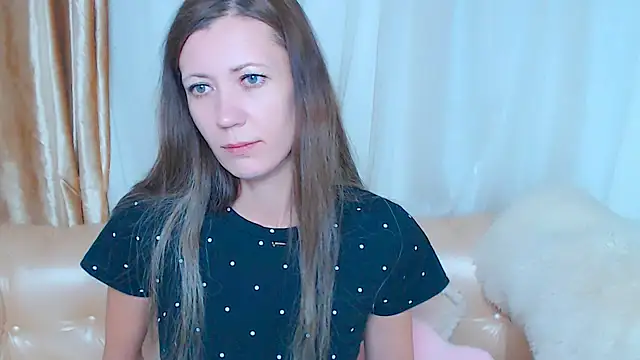 Bom Mia Bom online show from 19, 10, 2025