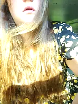 Snapshot of Love86Emily chatting on 26, 9, 2025 Love86Emily online show from 26, 9, 2025