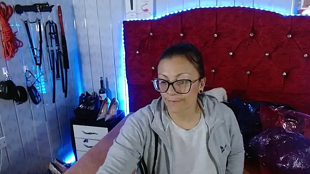 Susanahotsexxx online show from 24, 11, 2025