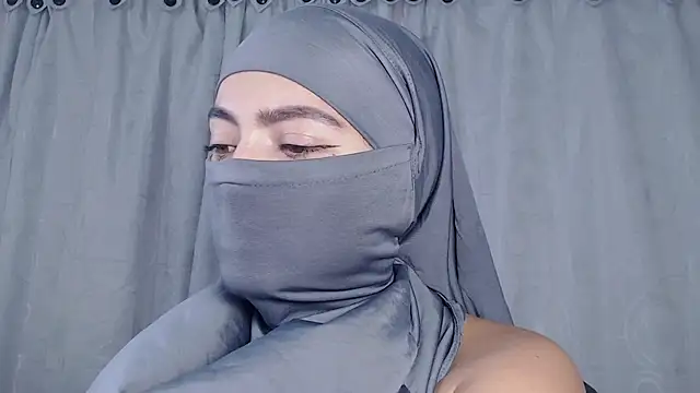 Snapshot of jade_nassar chatting on 19, 7, 2026 jade nassar online show from 19, 7, 2026