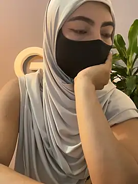 Snapshot of jade_nassar chatting on 12, 7, 2026 jade nassar online show from 12, 7, 2026