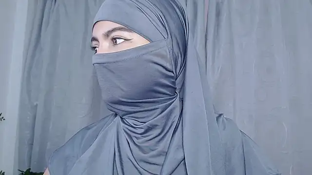 Snapshot of jade_nassar chatting on 25, 6, 2026 jade nassar online show from 25, 6, 2026