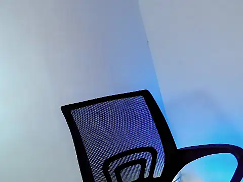 your hottest kim online show from 12, 3, 2026