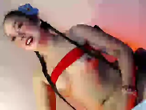 your hottest kim online show from 8, 11, 2025