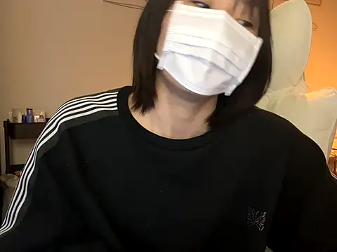 Snapshot of kabikabi_makaron chatting on 18, 12, 2025 kabikabi makaron online show from 18, 12, 2025