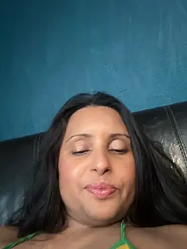 Angelaarayexx online show from 29, 4, 2026