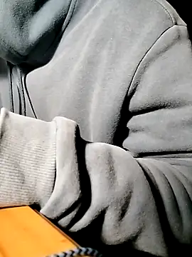 JohnnyTos online show from 9, 5, 2026