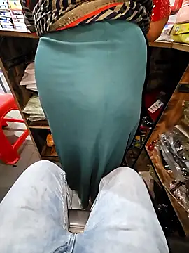 indianhotwife639 online show from 15, 1, 2026