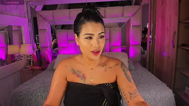 MaddyGray  online show from 23, 4, 2026