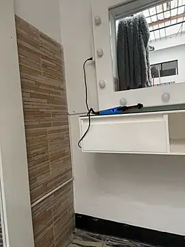 MaddyGray  online show from 29, 11, 2025