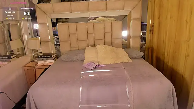 MaddyGray  online show from 14, 4, 2026