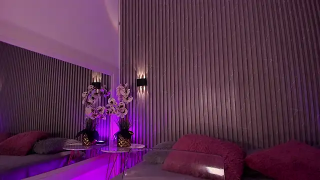 MaddyGray  online show from 5, 3, 2026