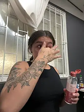 Snapshot of Alyha_Cortes chatting on 9, 2, 2026 Alyha Cortes online show from 9, 2, 2026