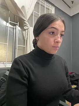 Snapshot of Alyha_Cortes chatting on 3, 2, 2026 Alyha Cortes online show from 3, 2, 2026