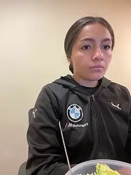 Alyha Cortes online show from 9, 3, 2026