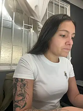 Alyha Cortes online show from 15, 1, 2026