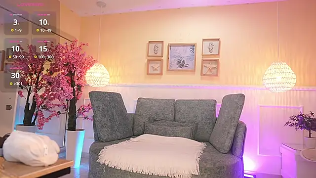 LoonaNyx online show from 20, 11, 2025