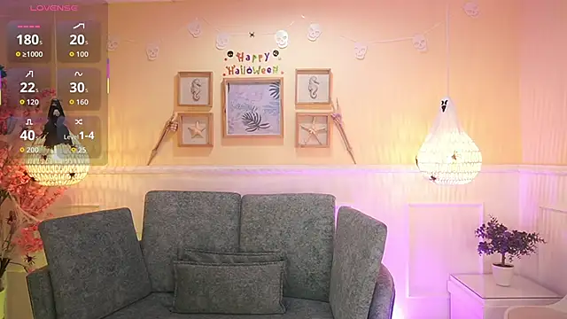 LoonaNyx online show from 27, 10, 2025