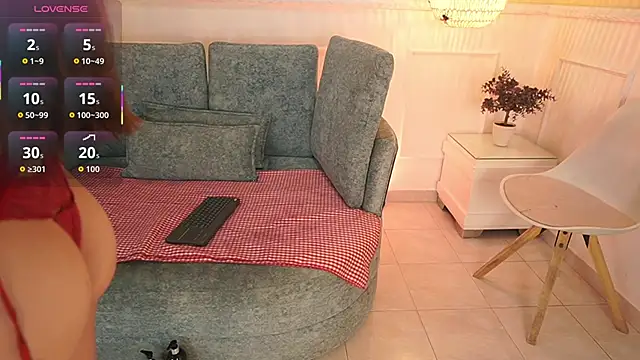 LoonaNyx online show from 1, 11, 2025