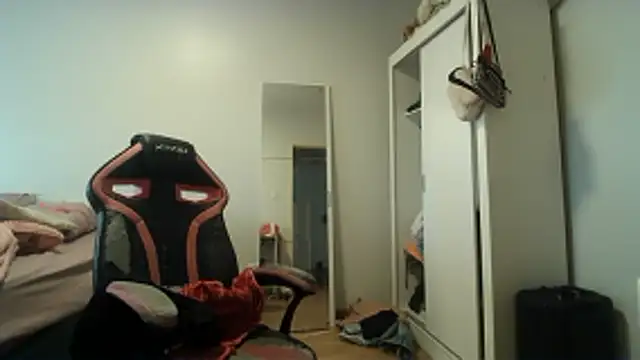 Becca B online show from 3, 2, 2026