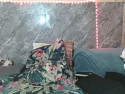 ZARIA-VIXEN online show from 24, 10, 2025