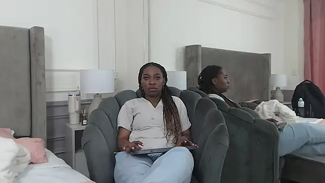 NatashaSilver online show from 9, 10, 2025