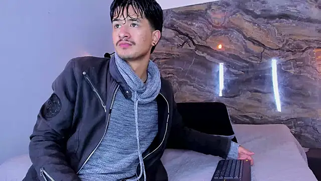 DimitriDeluxe online show from 15, 9, 2025