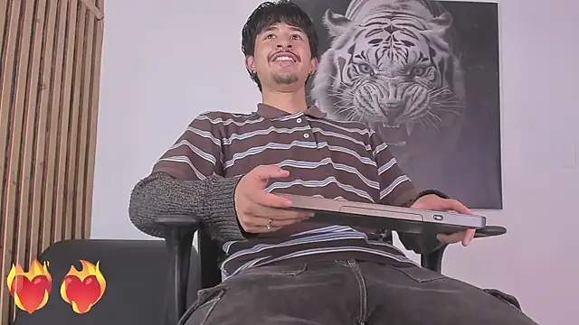 DimitriDeluxe online show from 18, 10, 2025